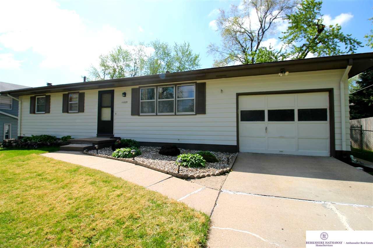 11009Westover, Omaha, NE 68154