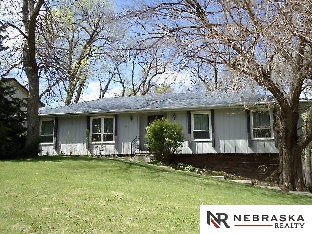 904 S 153, Omaha, NE 68154