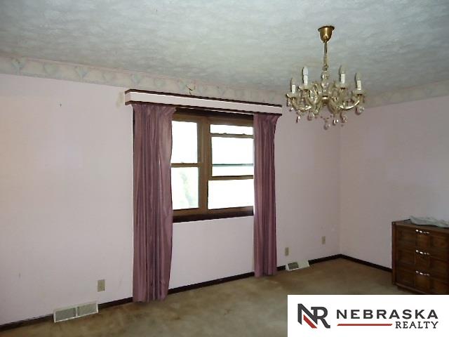 904 S 153, Omaha, NE 68154