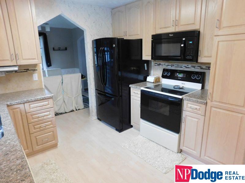 15024Fieldcrest, Omaha, NE 68154