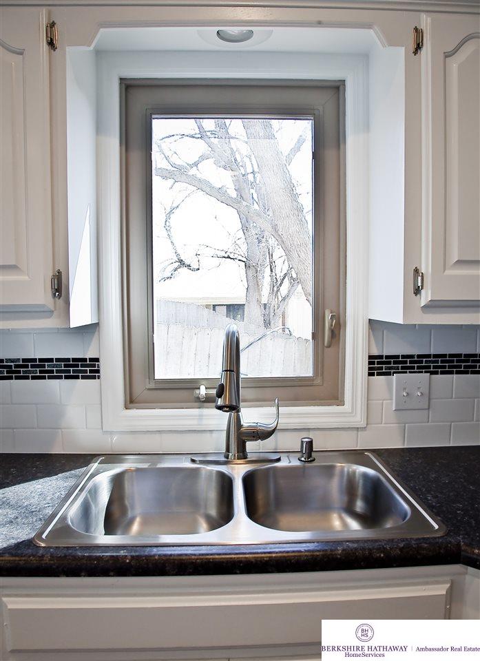 721 S 154, Omaha, NE 68154