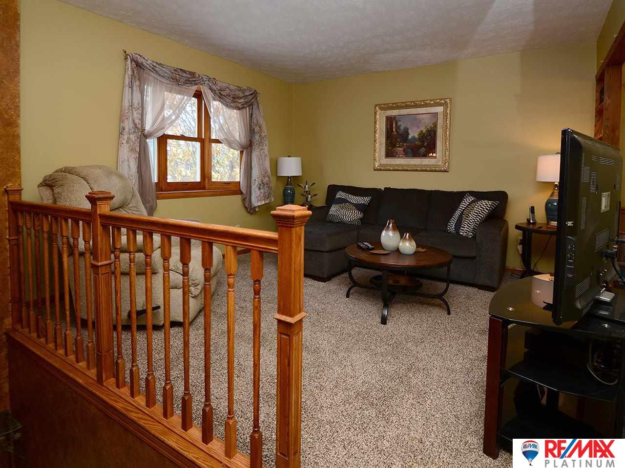 4977Virginia, Omaha, NE 68157