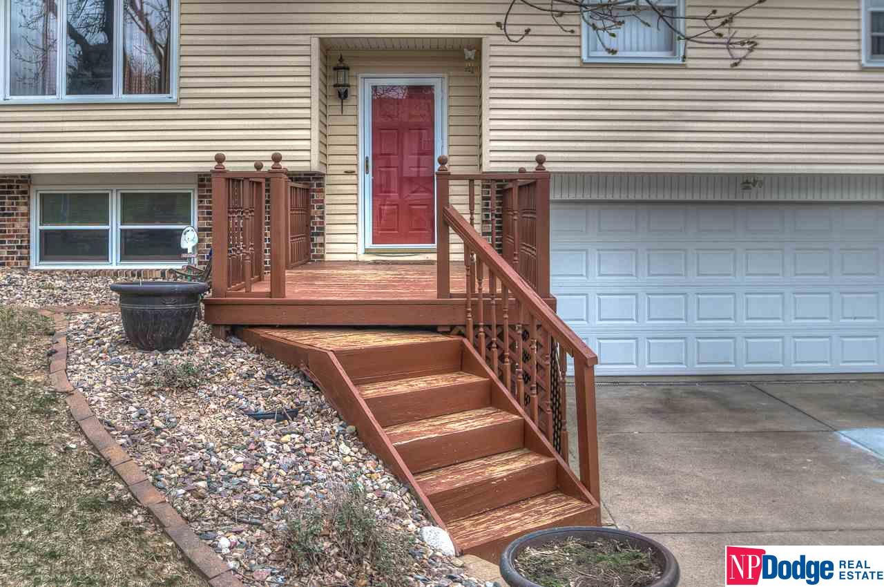 4925Lillian, Omaha, NE 68157