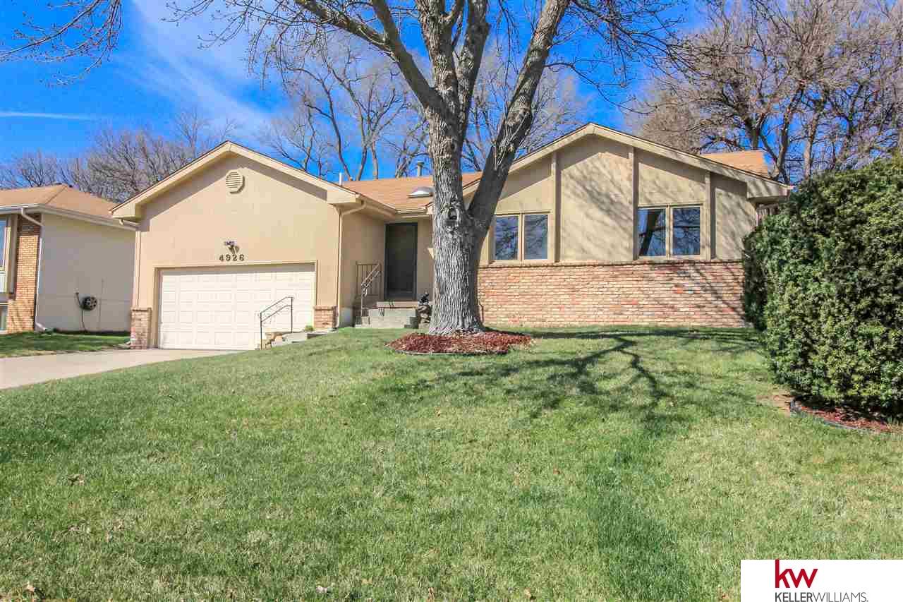 4926Copper Hill, Omaha, NE 68157