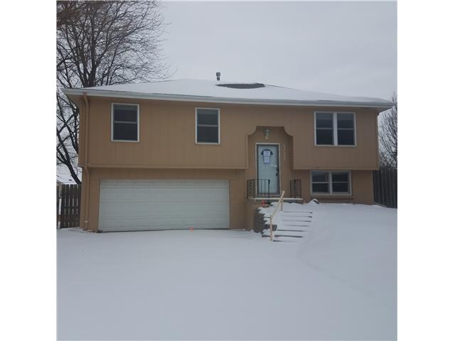 13125 Boyd CirOmaha, NE, 68164Douglas County