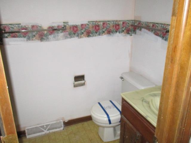 11234 Corby StOmaha, NE, 68164Douglas County