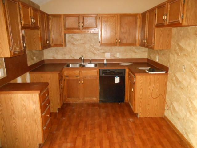 5718 N 128th StOmaha, NE, 68164Douglas County