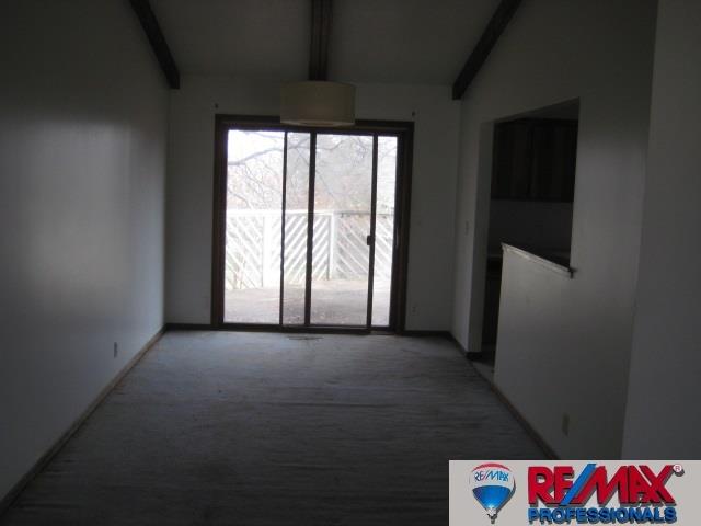 2739 N 122, Omaha, NE 68164