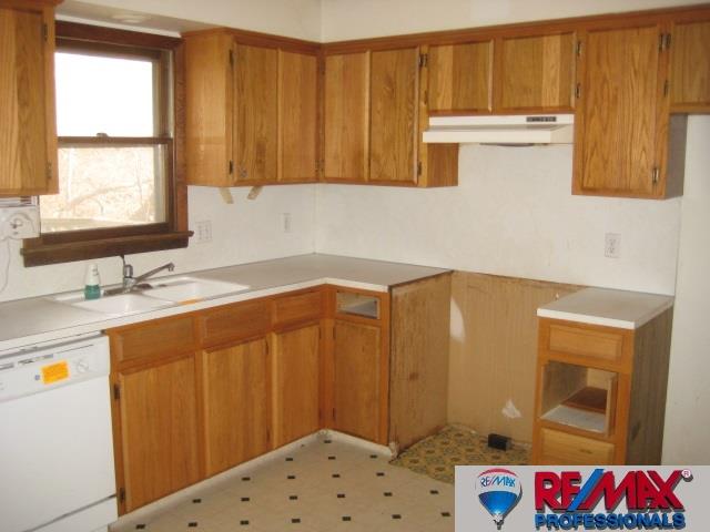 2739 N 122, Omaha, NE 68164