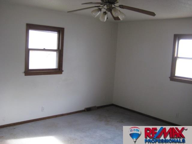 2739 N 122, Omaha, NE 68164