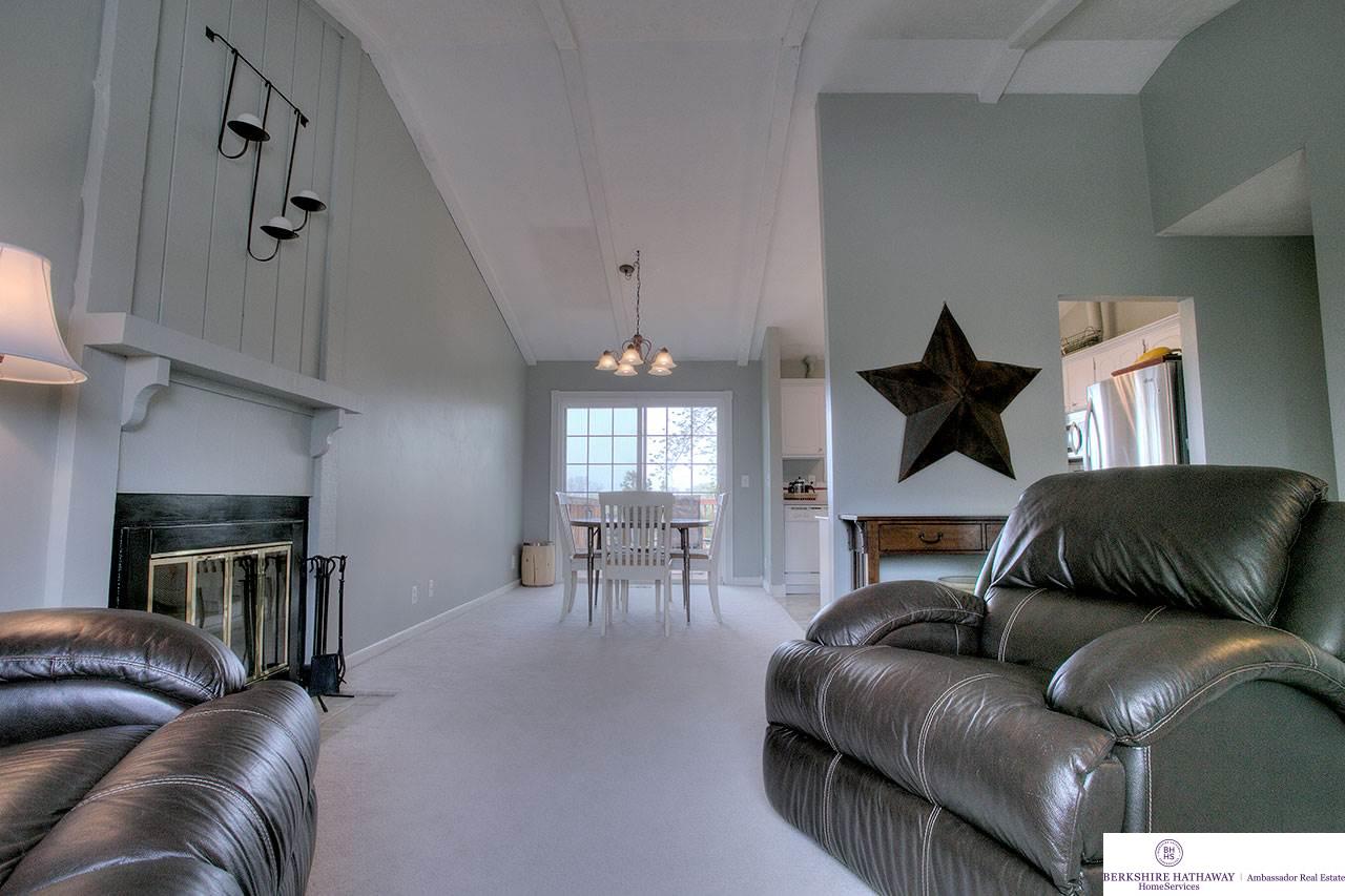 6123 N 116, Omaha, NE 68164