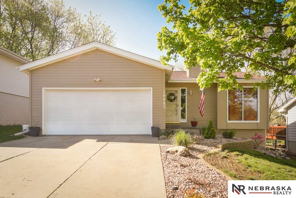 10903Crown, Omaha, NE 68164