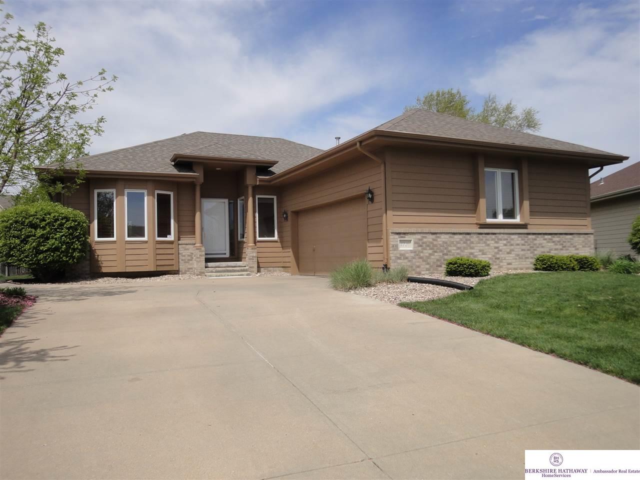 4720 N 135, Omaha, NE 68164