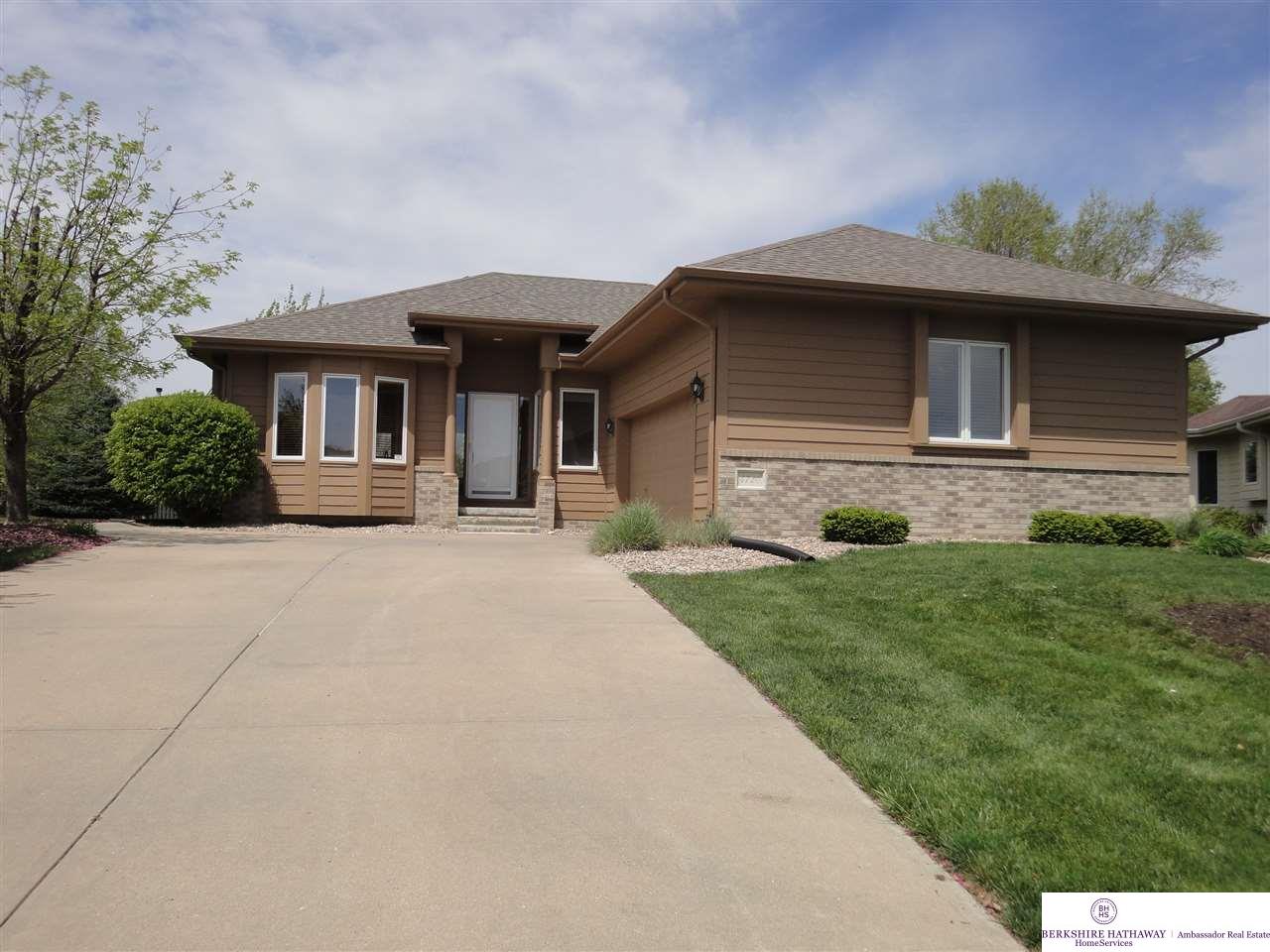 4720 N 135, Omaha, NE 68164