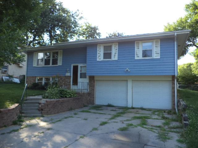 9366 N StOmaha, NE, 68197Douglas County