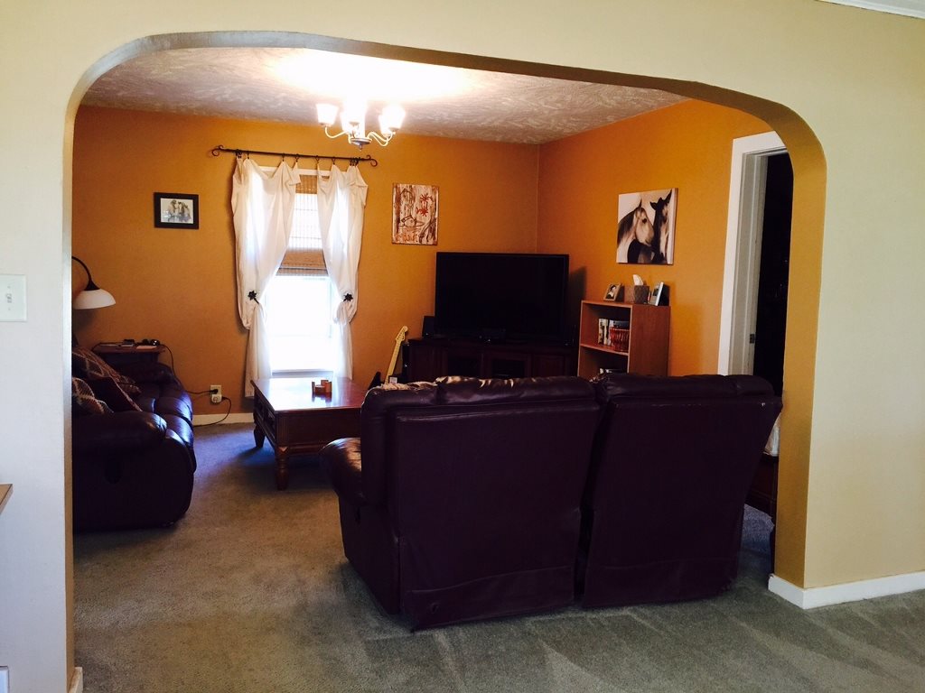 4354 Holdrege Road, Beaver Crossing, NE 68313