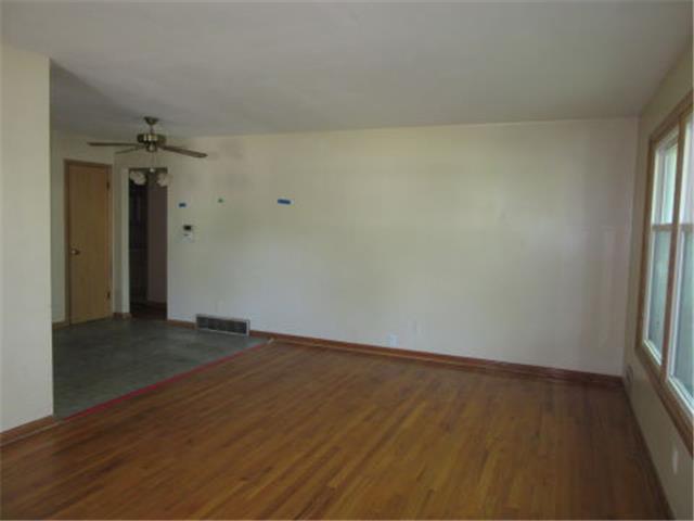 1220 Forest AveCrete, NE, 68333Saline County