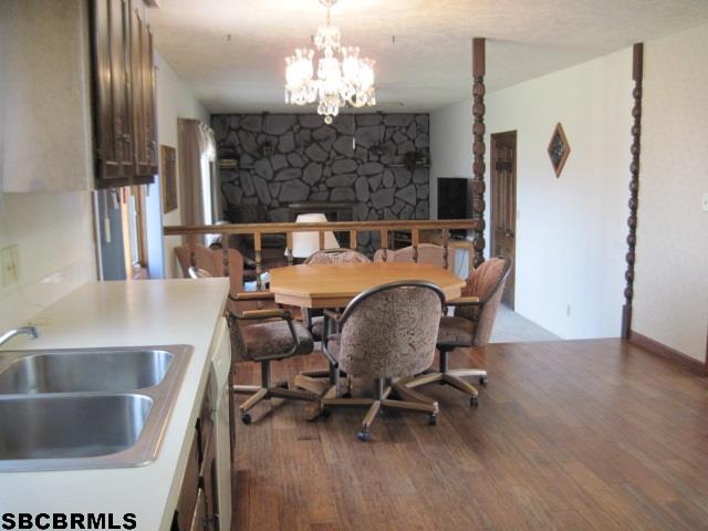 285 MARGARET DR, Gering, NE 68341