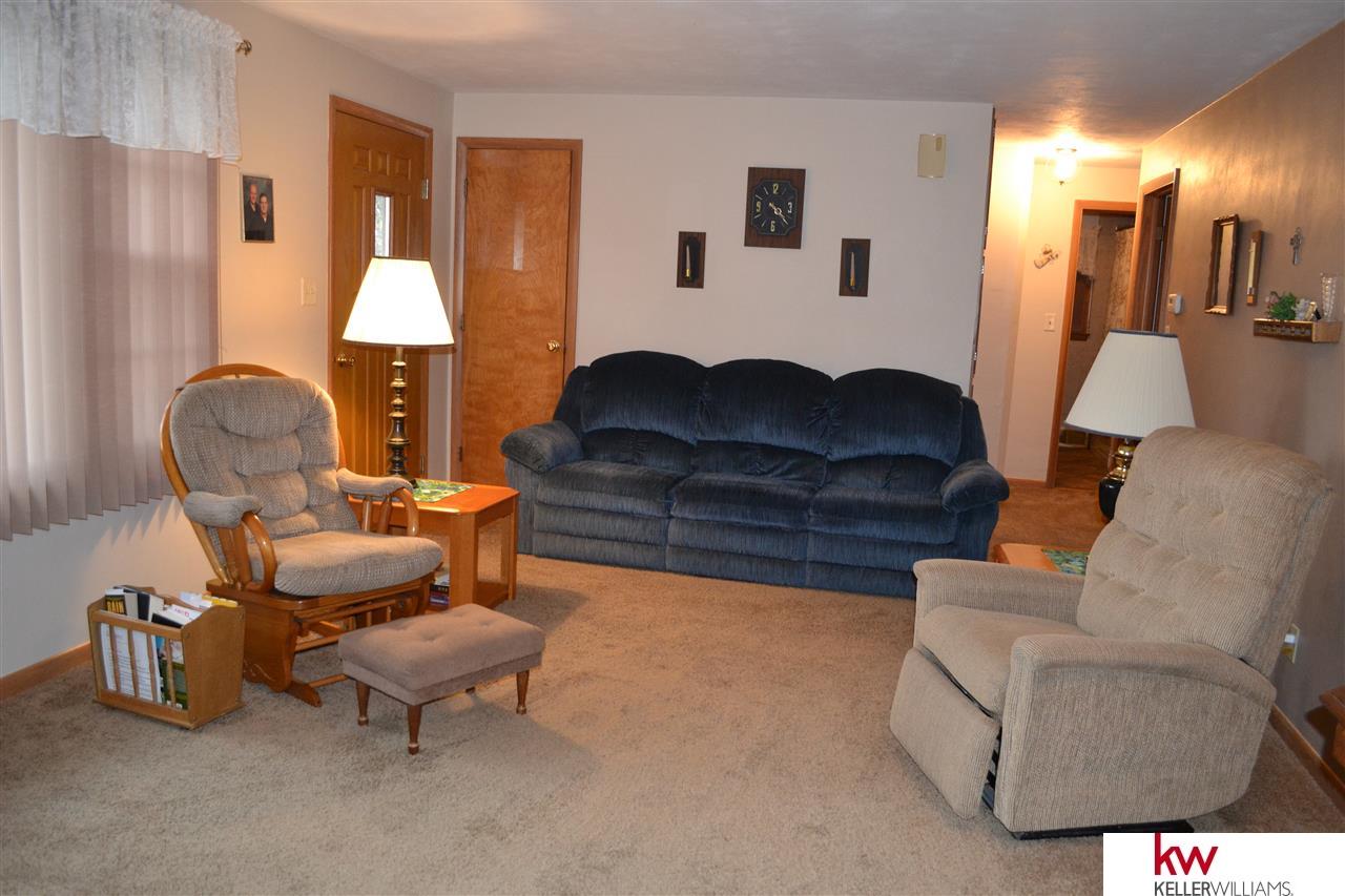 205 E High, Murray, NE 68409
