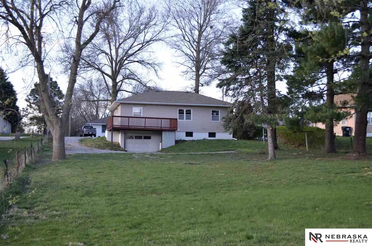 216 E High, Murray, NE 68409