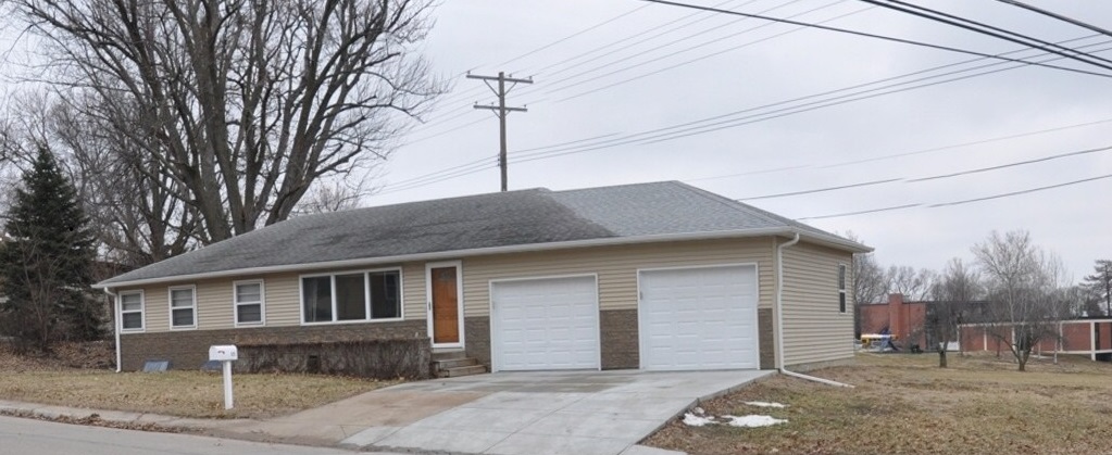 925 12th Ave, Nebraska City, United States 68410