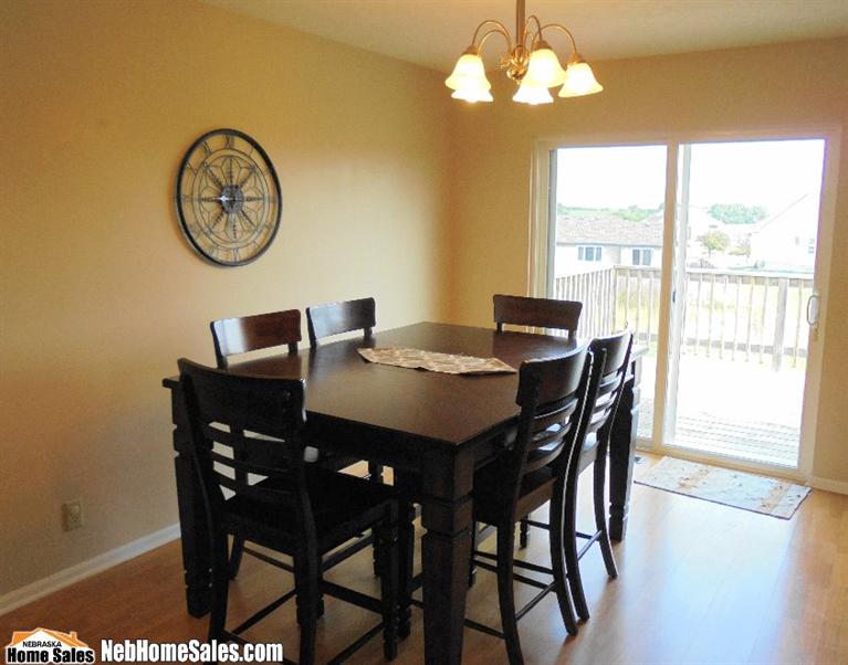 177Northwood Lane, Palmyra, NE 68418