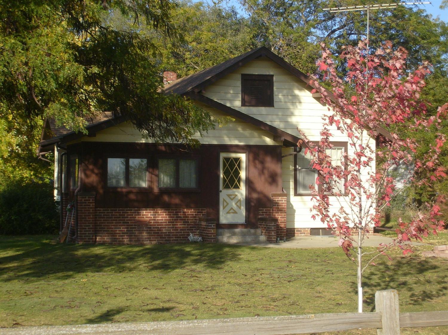 2065364th Road, Staplehurst, NE 68439