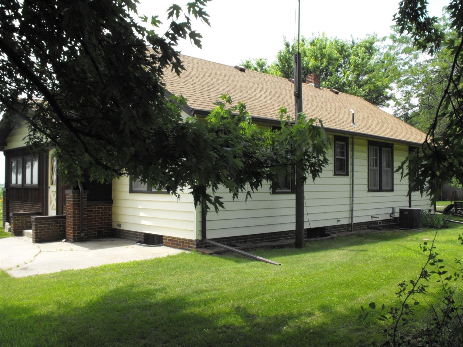 2065364th Road, Staplehurst, NE 68439