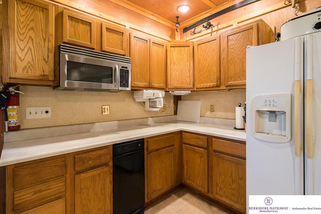 2186East Lake, Union, NE 68455