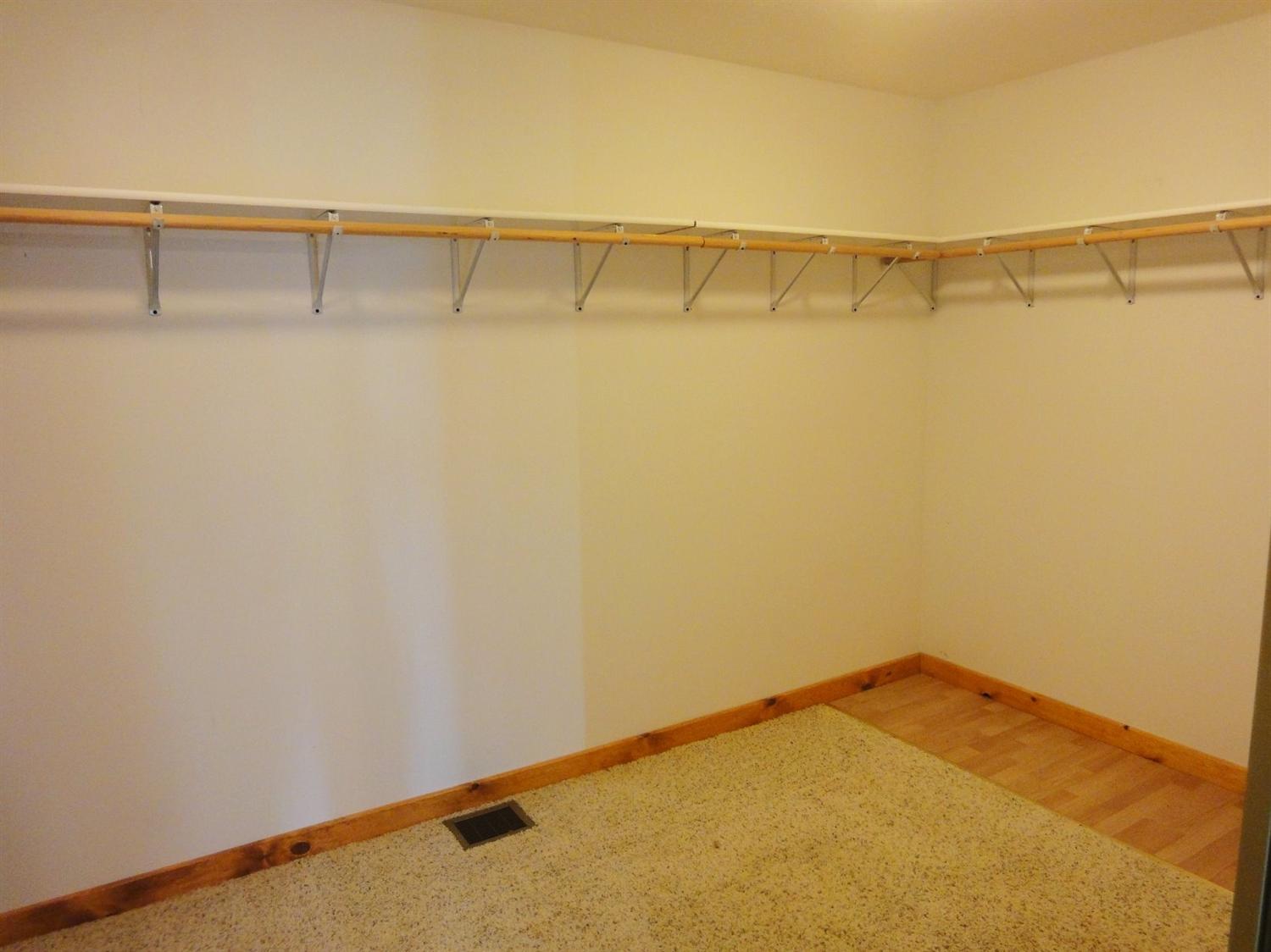 11905 North 141st Street, Waverly, NE 68462