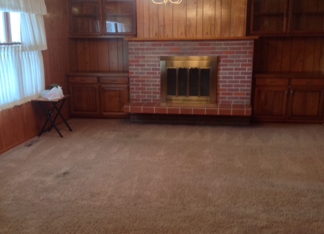 12 Country Club Heights, York, NE 68467