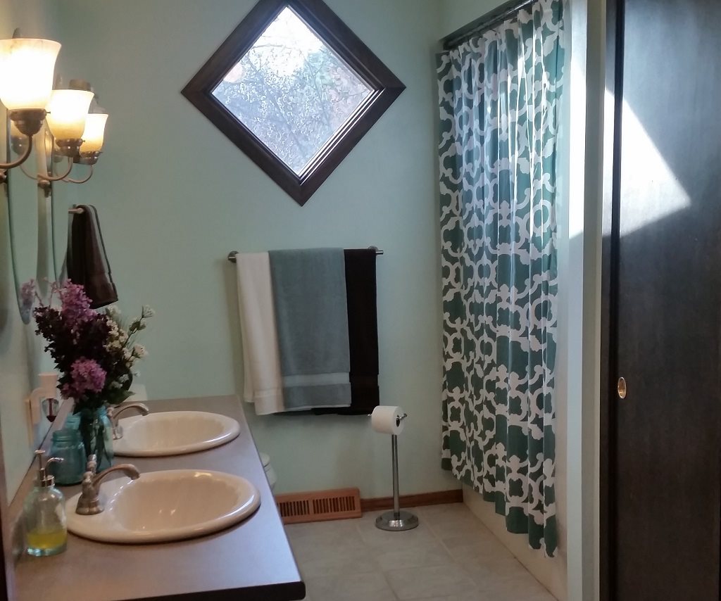 137 Beech Avenue, York, NE 68467