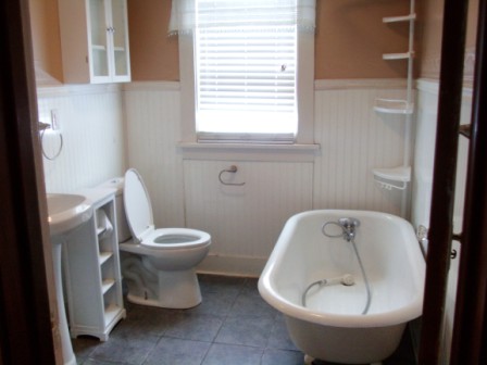 2925 Garfield, Lincoln, United States 68502