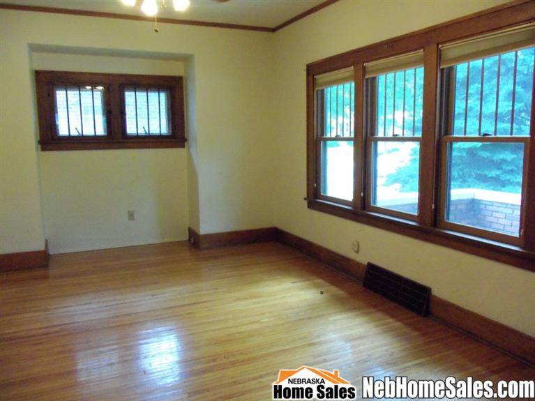 2600A Street, Lincoln, NE 68502