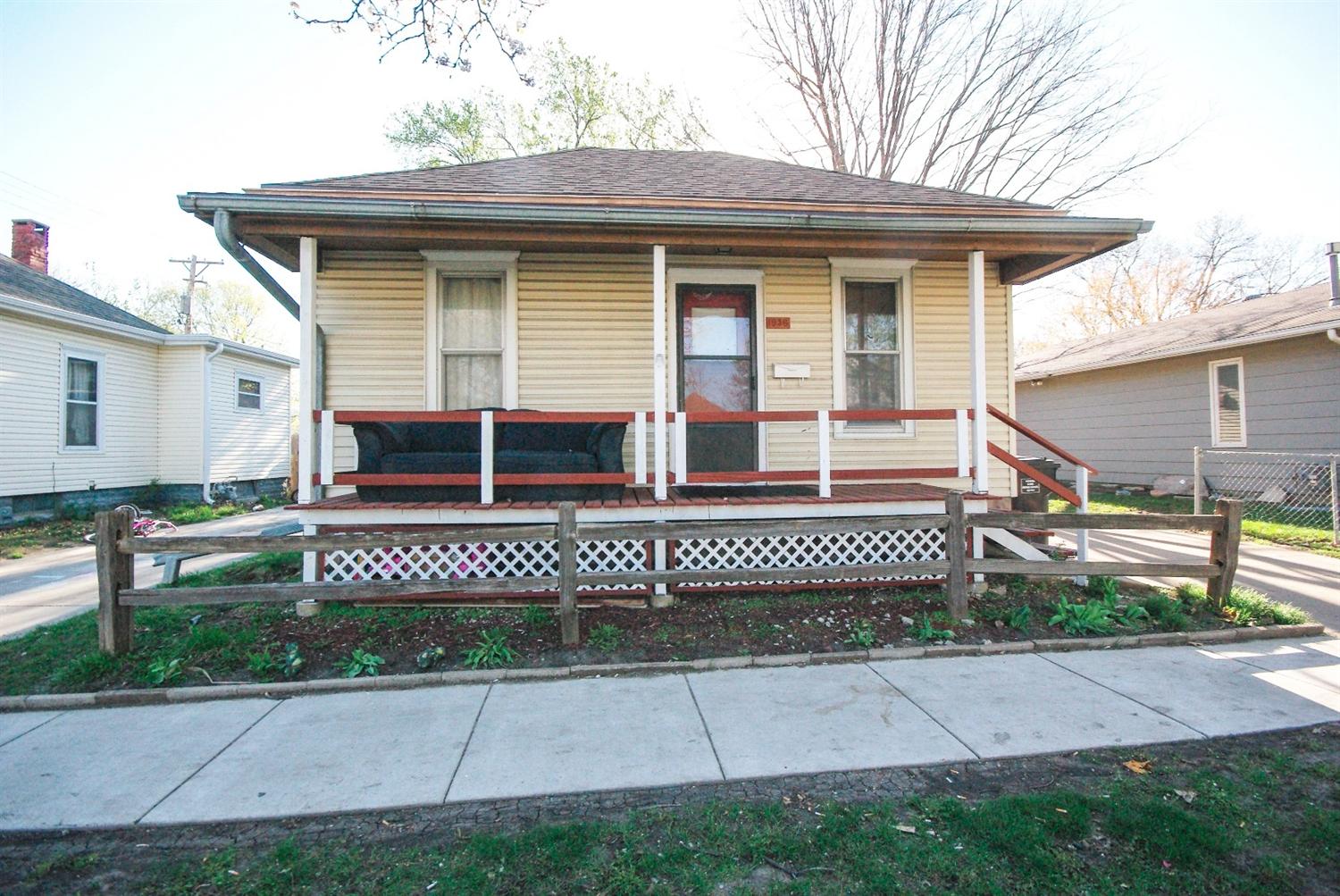 1936 South 10, Lincoln, NE 68502