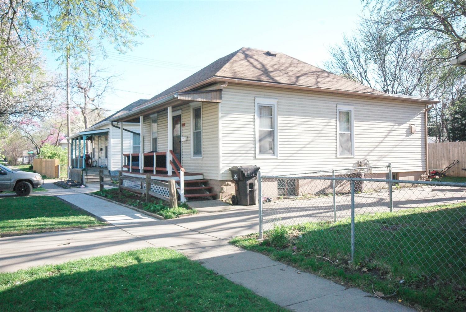 1936 South 10, Lincoln, NE 68502