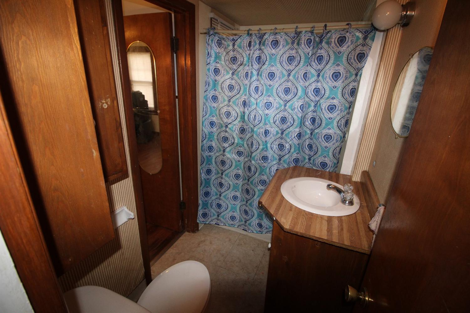 2821 North 51st Street, Lincoln, NE 68504
