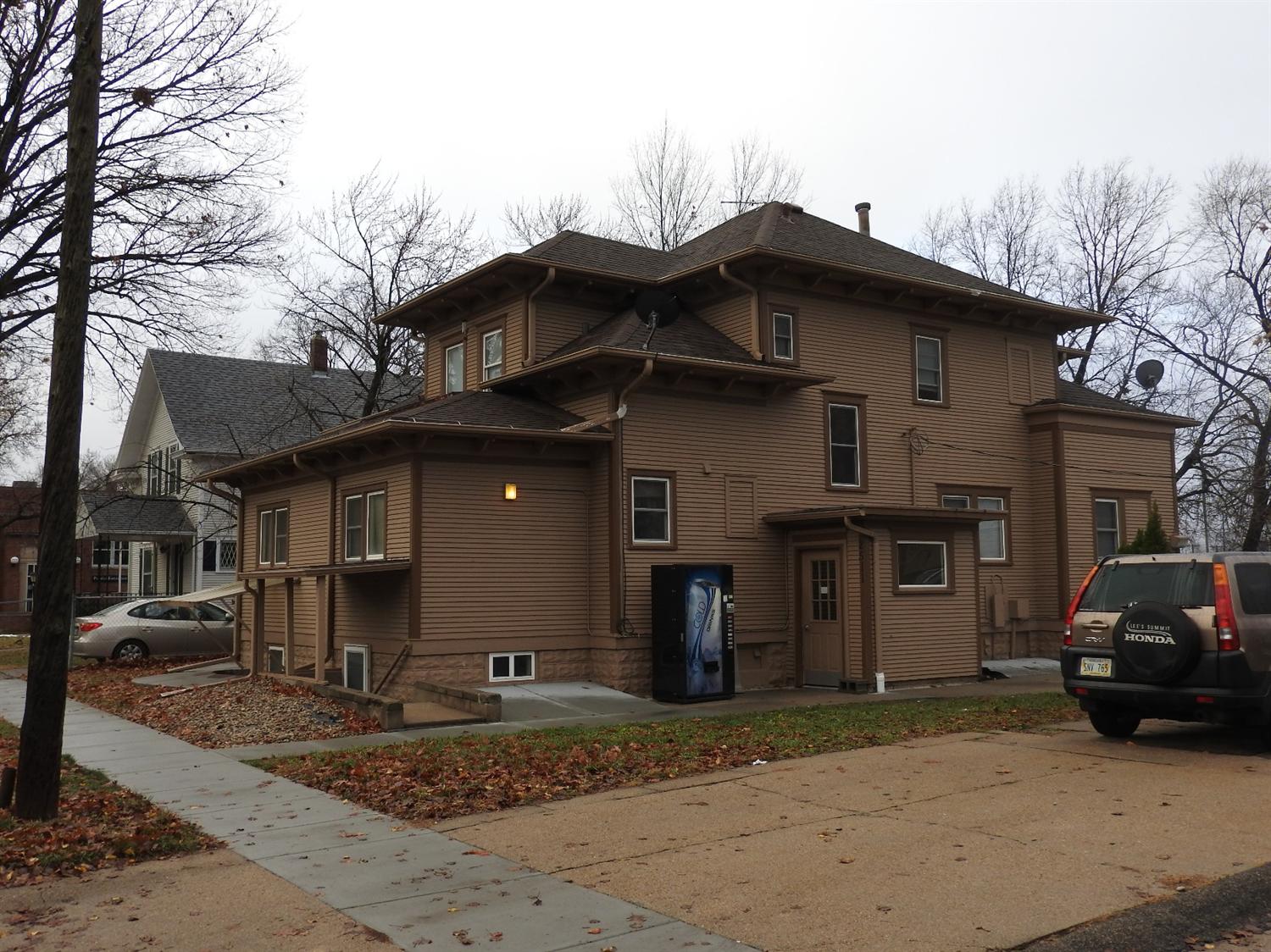 2511 North 49th Street, Lincoln, NE 68504