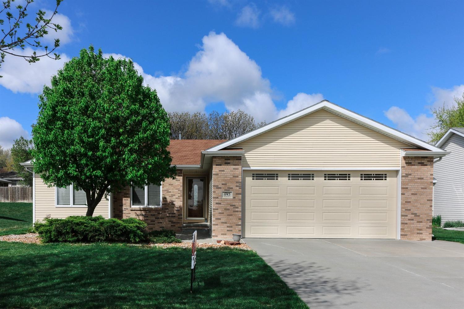 1745 North 79 Street, Lincoln, NE 68505