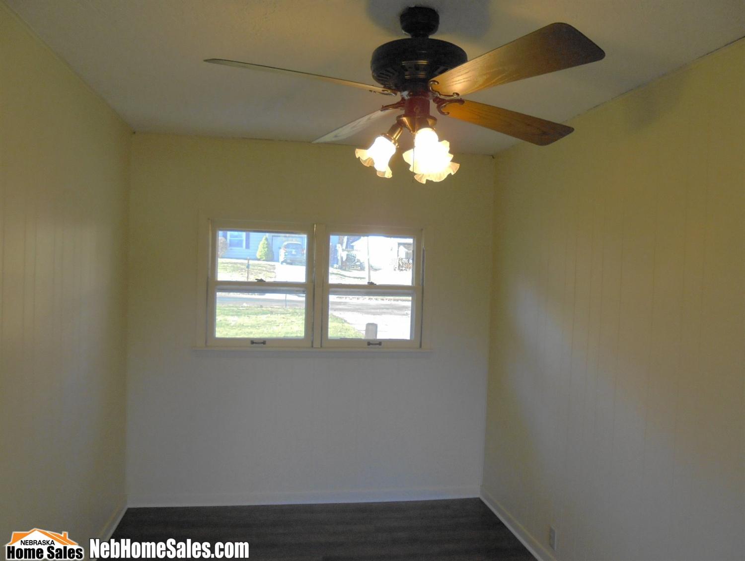 2934 South 42nd Street, Lincoln, NE 68506