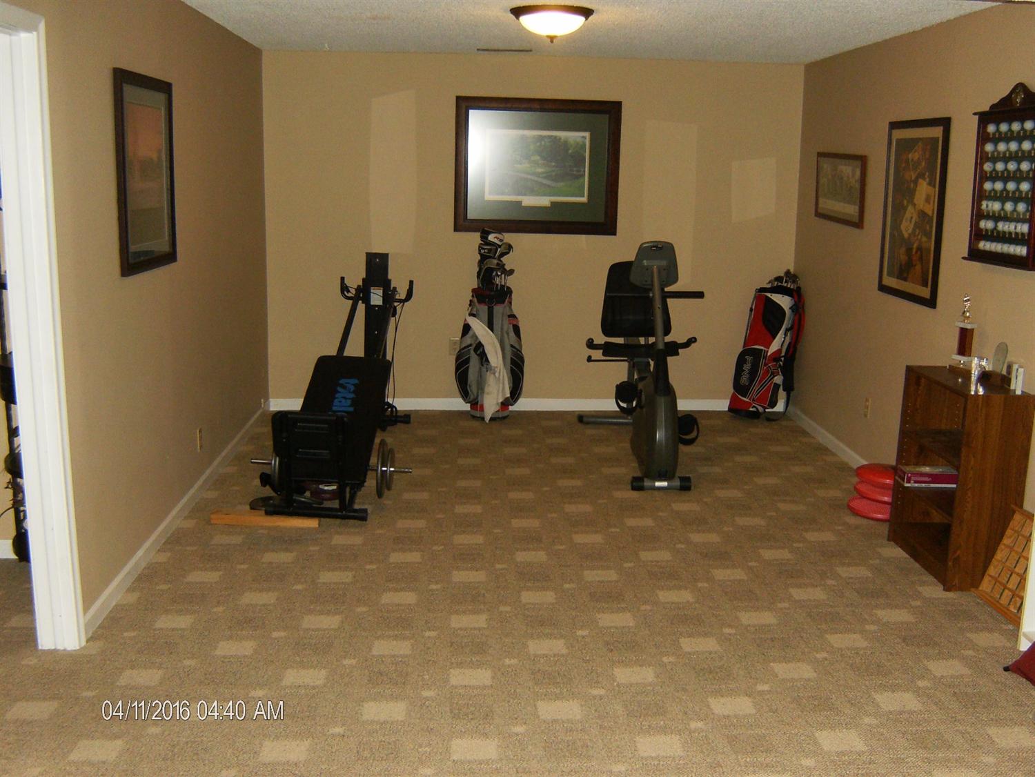 5643Dogwood Drive, Lincoln, NE 68516