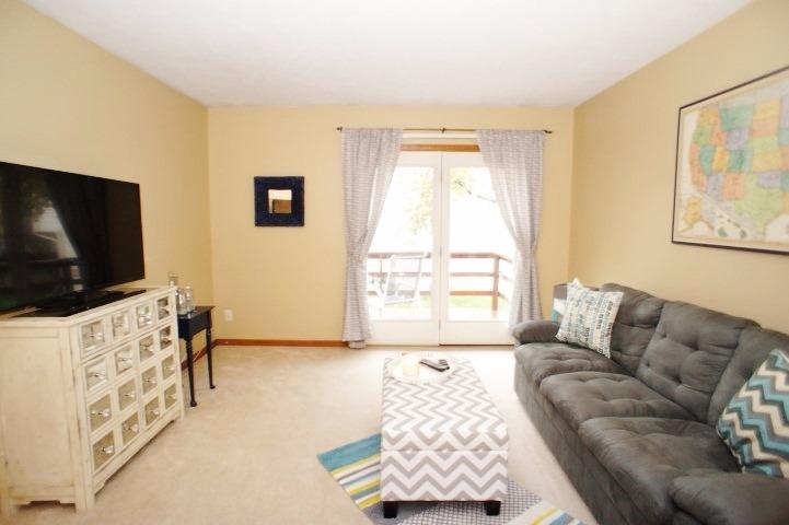 223Parkside Lane, Lincoln, NE 68521