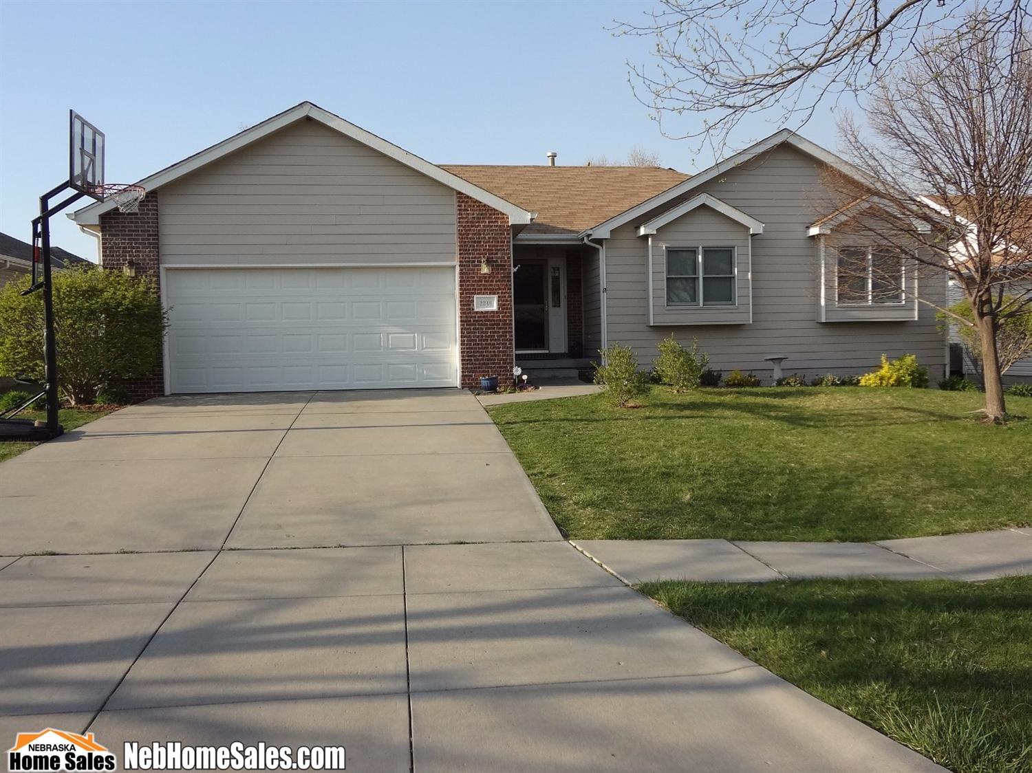 2240Breckenridge Drive, Lincoln, NE 68521