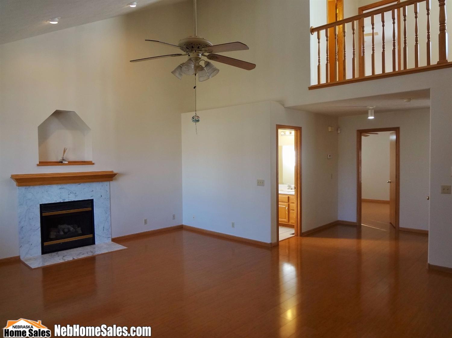 4921 Northwest Fairway Drive, Lincoln, NE 68521