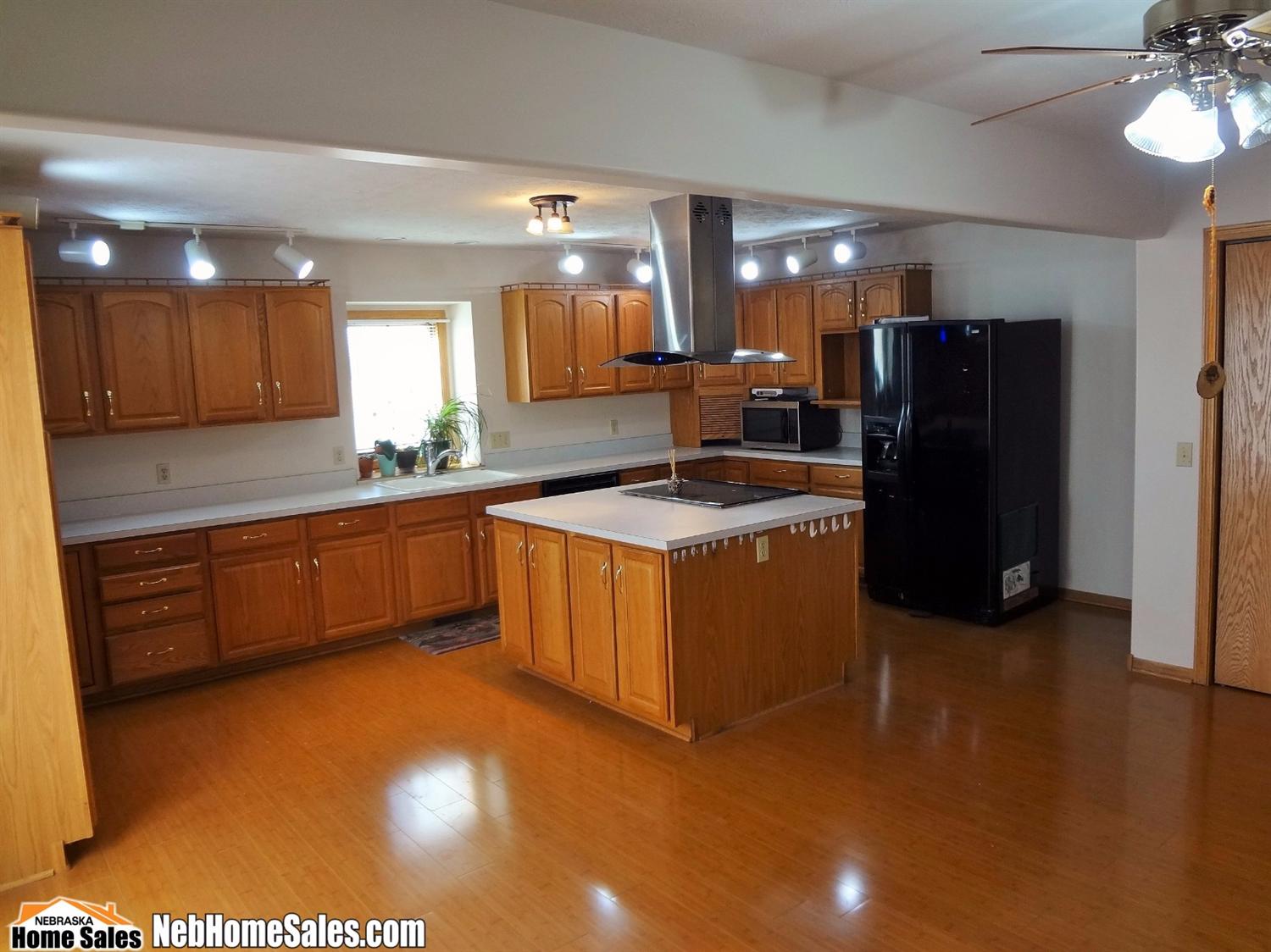 4921 Northwest Fairway Drive, Lincoln, NE 68521