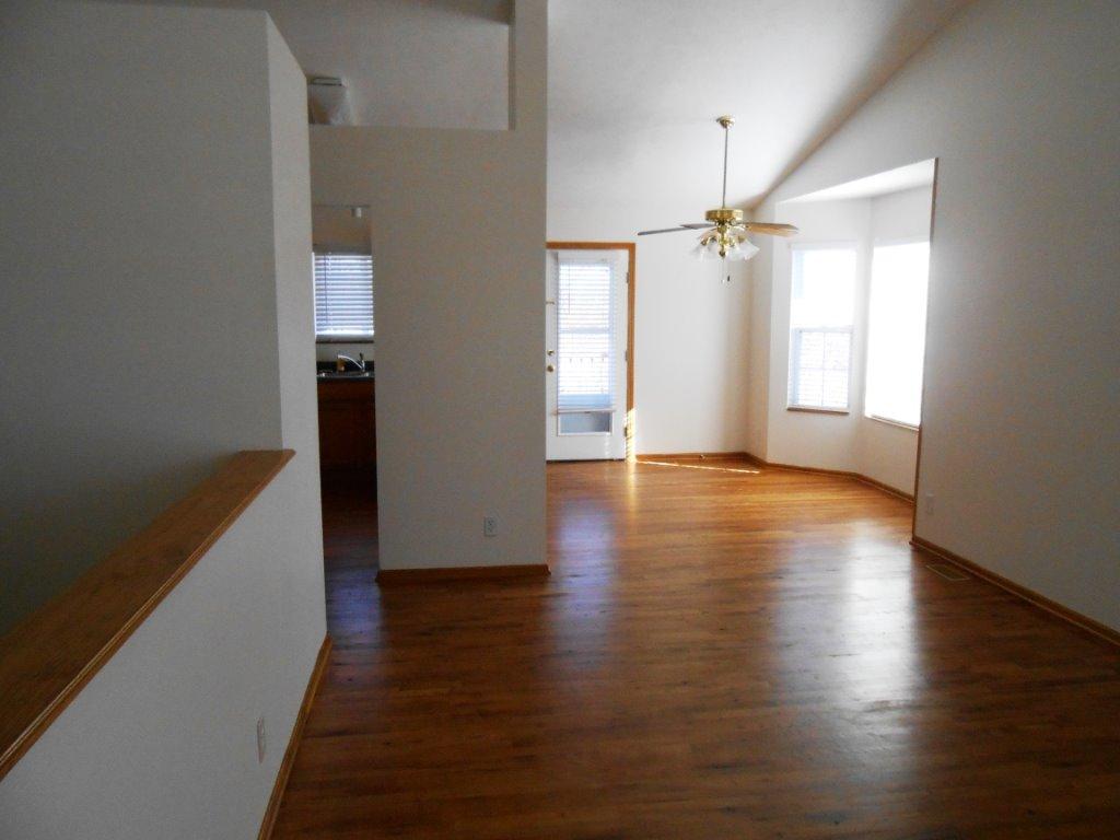 1524 West Garfield Circle, Lincoln, NE 68522