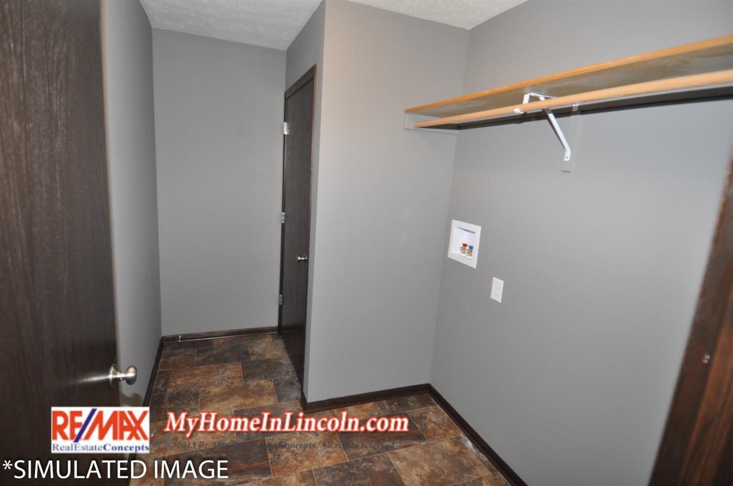 1240 Southwest Kelsey, Lincoln, NE 68522