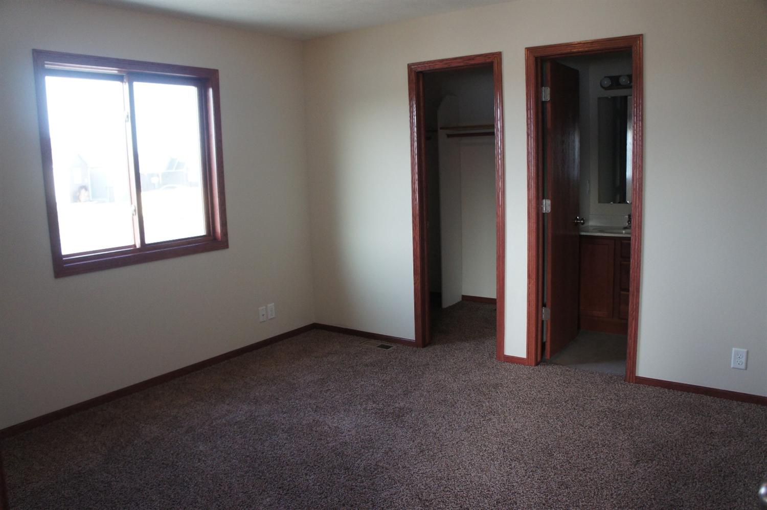 4621 West Whisperwood Street, Lincoln, NE 68528