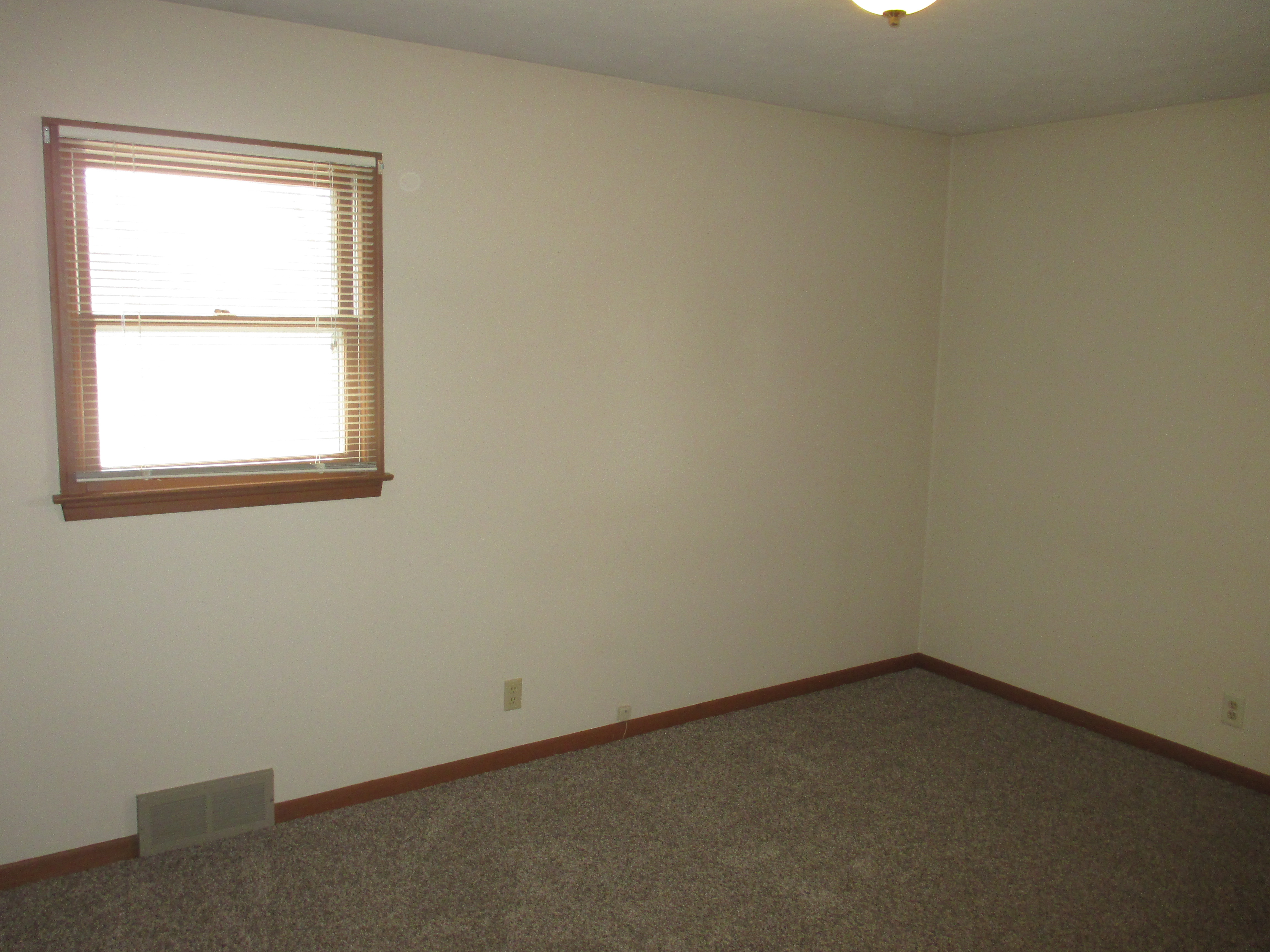 3418 36th Street, Columbus, United States 68601