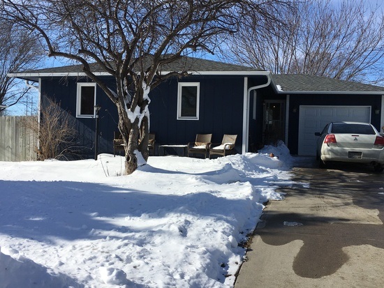 302 Brentwood Dr, Norfolk, NE 68701